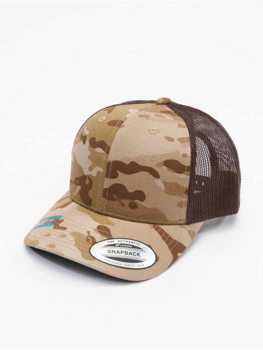 Flexfit Trucker Cap Retro Trucker Multicam® in camouflage