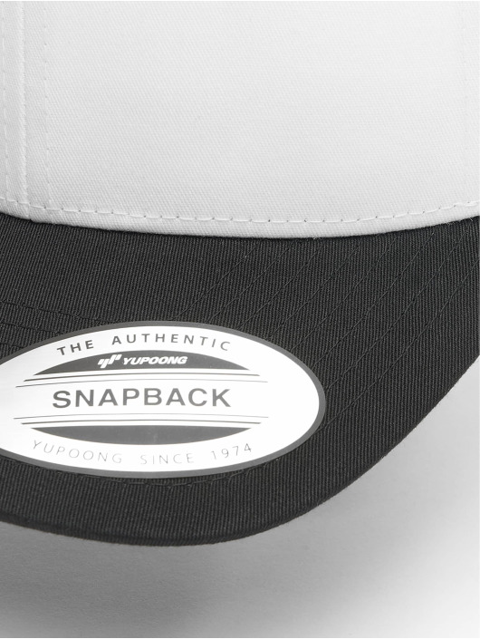 Flexfit Trucker Caps Retro Colored Front czarny
