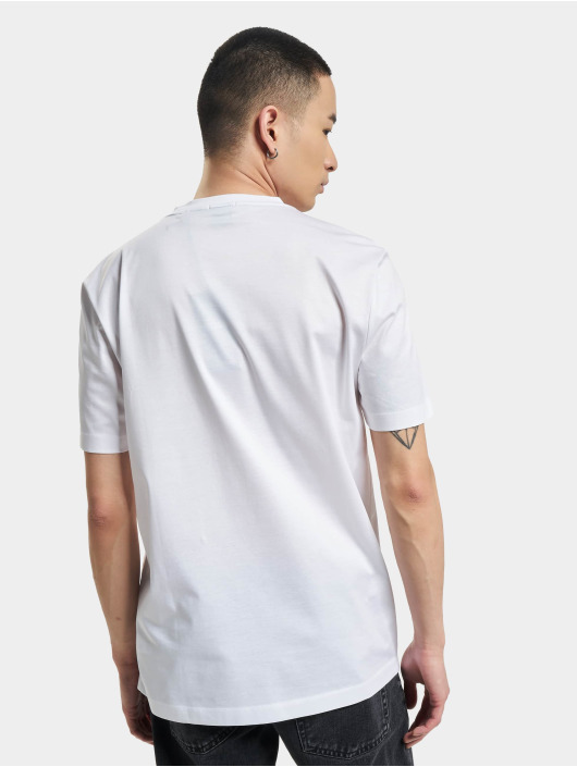 Hugo T-shirts Tiburt 309 Shaken Logo Print hvid