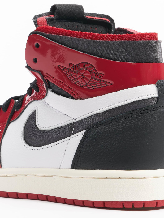 Jordan Sneaker 1 High Zoom Air CMFT Patent Chicago rot