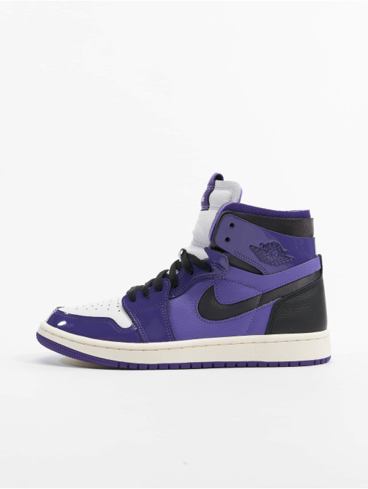 Jordan Sneaker 1 High Zoom Air CMFT Purple Patent viola