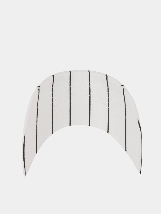 Karl Kani Flexfitted Cap Signature Pinstripe Flexfitted bianco