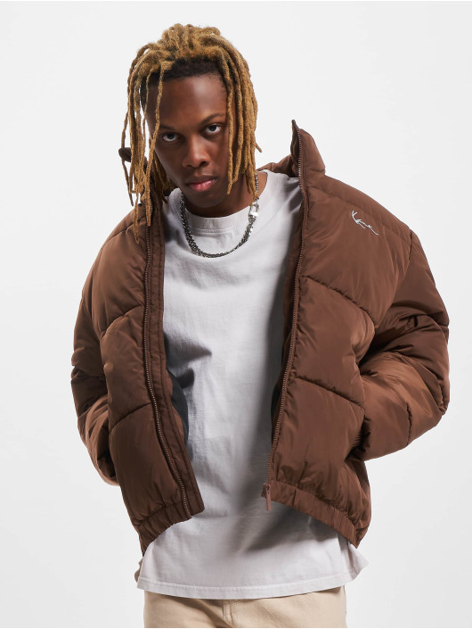 Karl Kani Gewatteerde jassen Chest Signature bruin