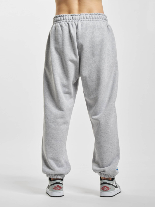 Lacoste Jogginghose Taped grau