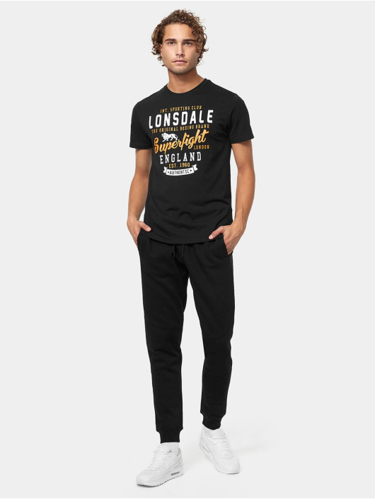 Lonsdale London T-paidat Tobermory musta