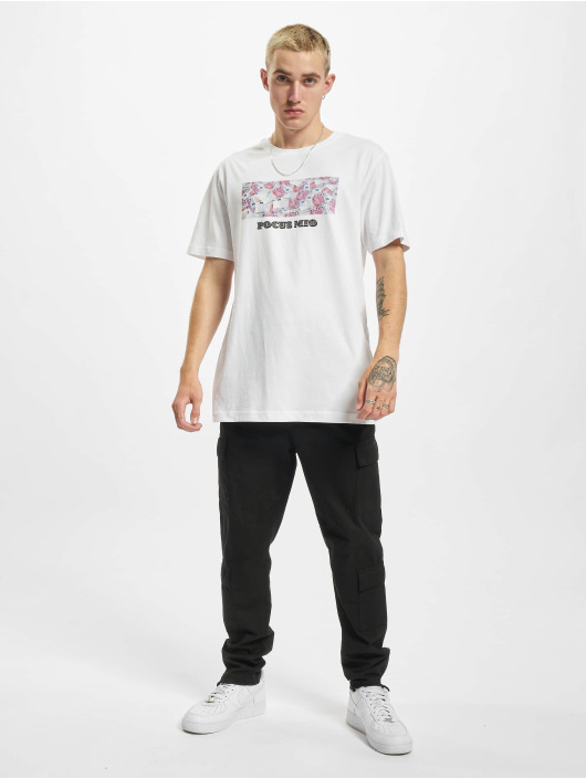 Mister Tee T-Shirt Focus Mio white