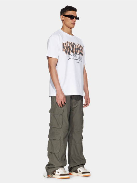MJ Gonzales T-shirt Studio V 2 X Heavy Oversized vit