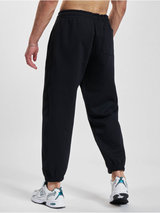 New Balance Pantalone ginnico Athletics Remastered French nero