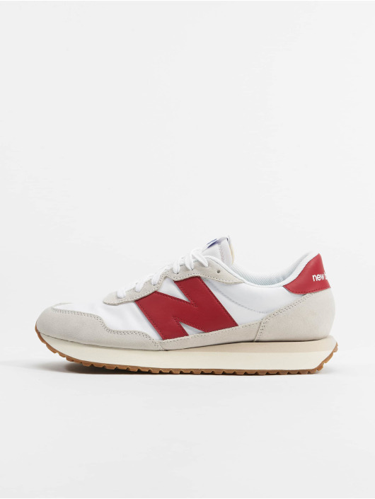 New Balance Sneaker 237 grau