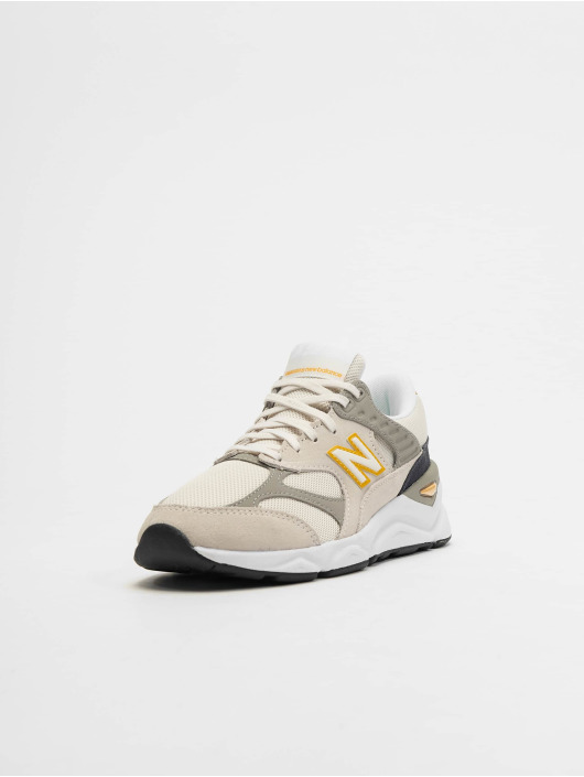 witte new balance sneakers