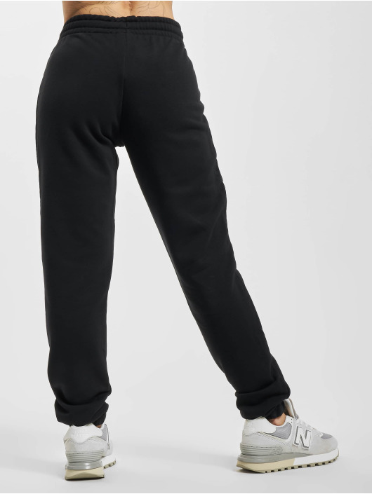 New Balance Sweat Pant Essentials Athletic Club New black