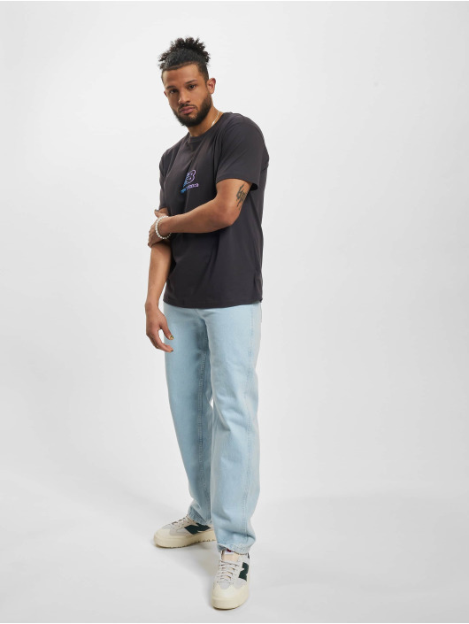 New Balance T-paidat Essentials Puff Print harmaa