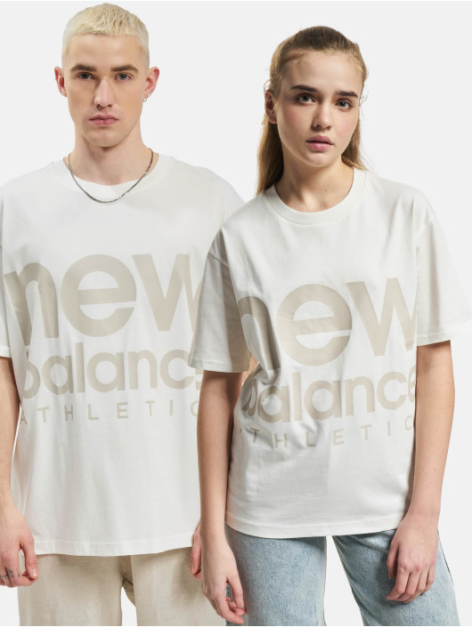 New Balance T-Shirt Athletics Out Of Bounds beige