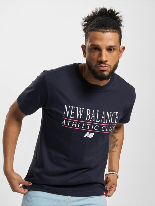 New Balance T-Shirt Essentials Athletic Club black