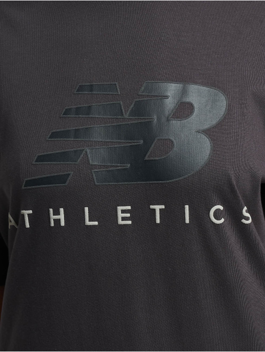 New Balance Damen T-Shirt Athletics Oversized in grau CQ8398