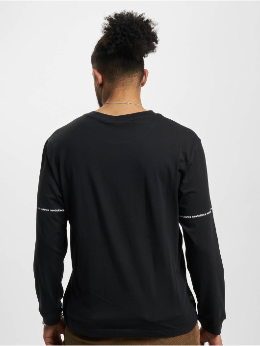 New Balance T-Shirt manches longues Essentials Graphic noir