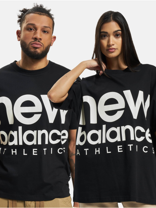 New Balance T-Shirt Athletics Out Of Bounds noir