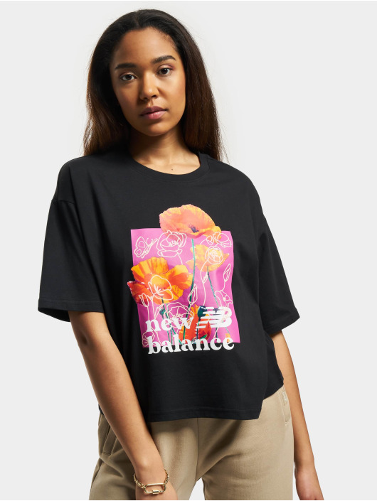 New Balance Damen T-Shirt Essentials Super Bloom in schwarz CQ9008