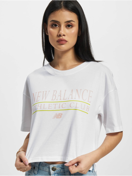 New Balance T-Shirt Essentials Athletic Club Boxy white