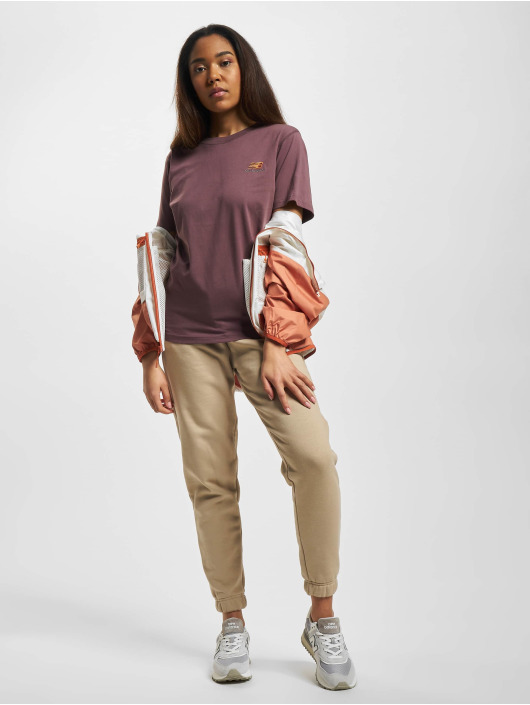 New Balance T-shirts Essentials rød