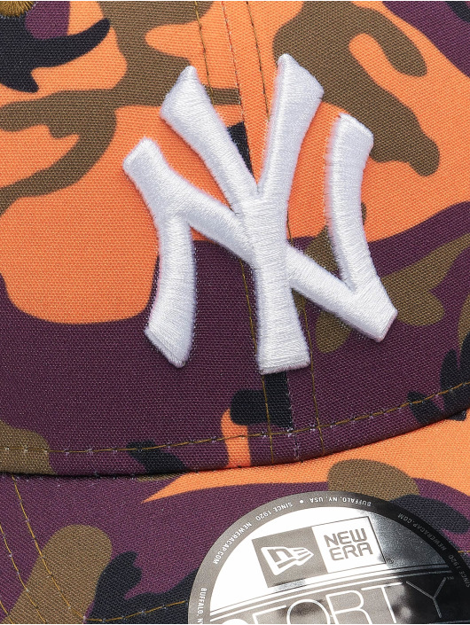 New Era Casquette Snapback & Strapback MLB New York Yankees All Over Print Camo Print 9Forty olive