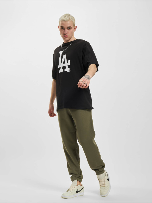 New Era joggingbroek MBL Los Angeles Dodgers League Essentials olijfgroen