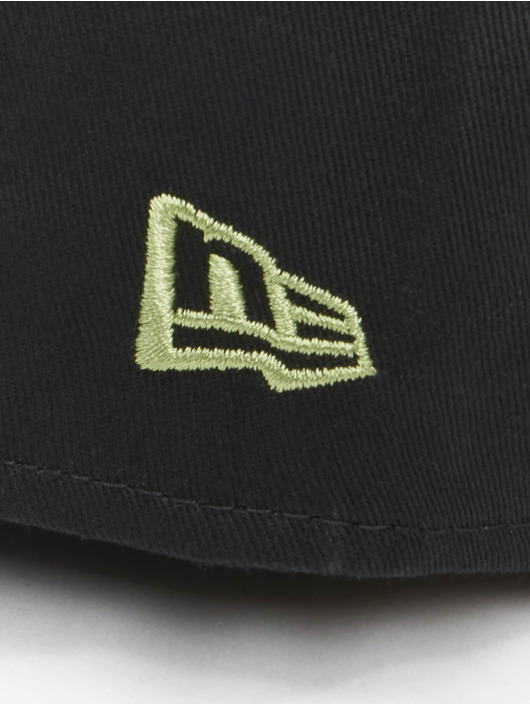 New Era snapback cap Mlb New York Yankees Team Outline 9forty zwart