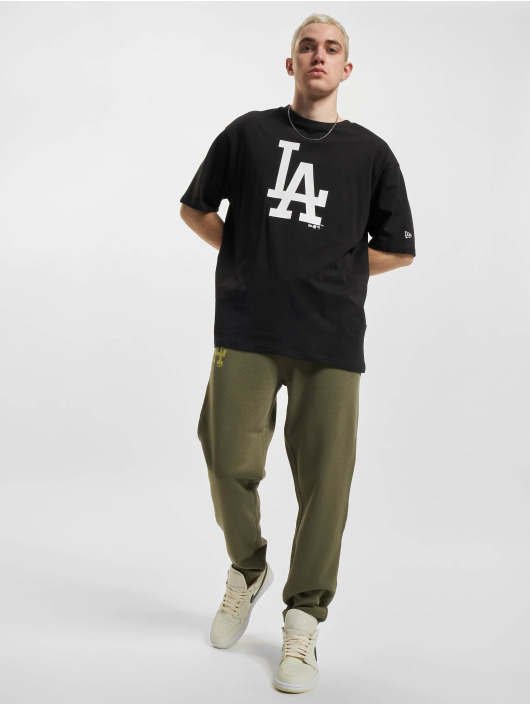 New Era T-paidat MBL Los Angeles Dodgers League Essentials Oversized musta