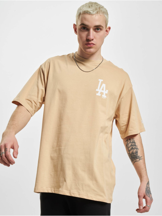 New Era Herren T-Shirt MBL Los Angeles Dodgers League Essentials Oversized in beige