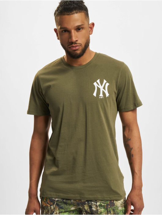 New Era t-shirt MLB New York Yankees Stadium Food Graphic olijfgroen