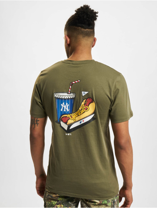 New Era T-shirt MLB New York Yankees Stadium Food Graphic oliv