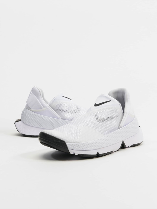 Nike Baskets Go Flyease blanc