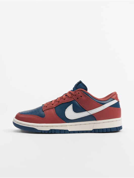Nike Baskets Dunk Low rouge