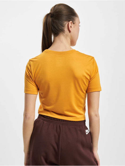 Nike Camiseta Sportswear Essential Crop amarillo