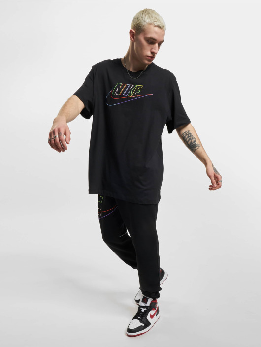 Nike Camiseta Nsw Club negro