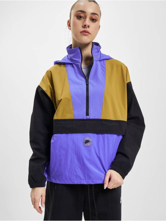 Nike Chaqueta de entretiempo W NSW púrpura