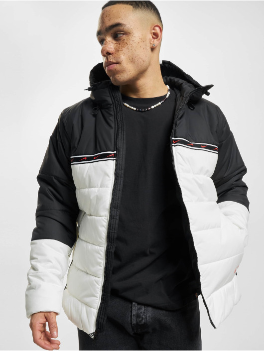 Nike Chaqueta de invierno NSW Repeat Syn Fill negro