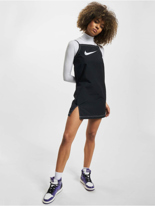 Nike Kleid Nsw Swoosh Woven Cami schwarz