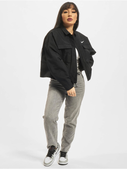 Nike Lightweight Jacket Essntl Woven Field black
