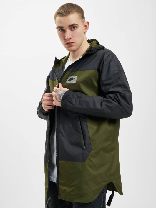 Nike Lightweight Jacket Woven Transition green