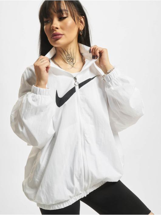 Nike Lightweight Jacket Essentials Wvn Hbr white