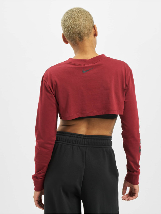 long sleeve nike crop