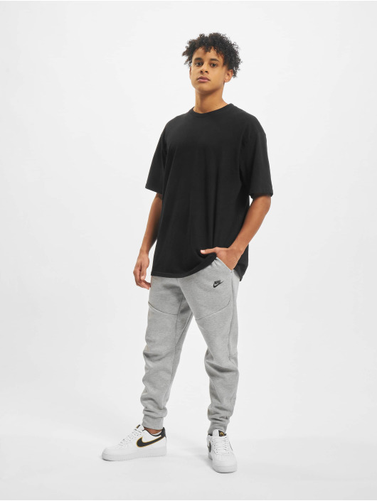 Nike Pantalón deportivo Tech Fleece Jogger gris