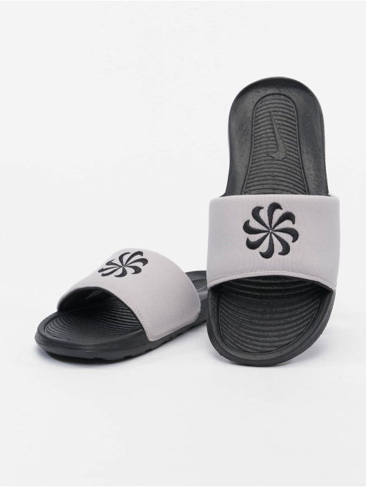 Nike Sandals Victori One Next Nature grey