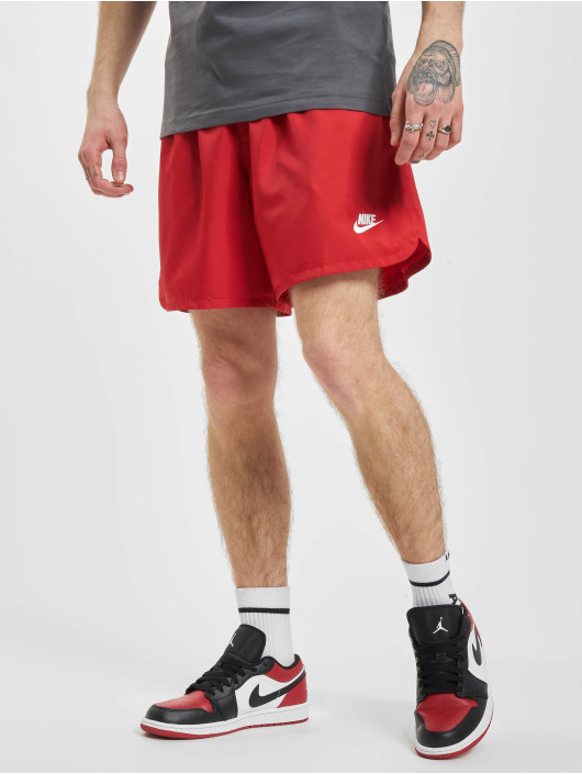 Nike Short Woven Land Flow red