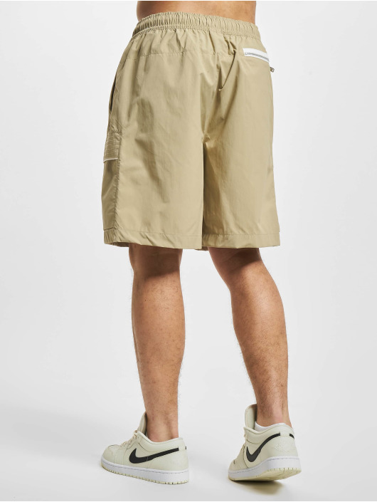 Nike Shortsit 195868386875 beige