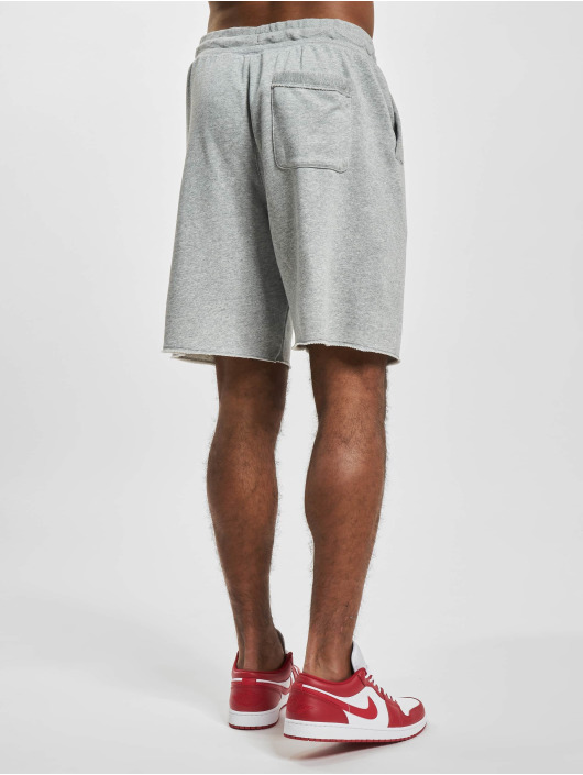 Nike Shortsit Club Alumni harmaa