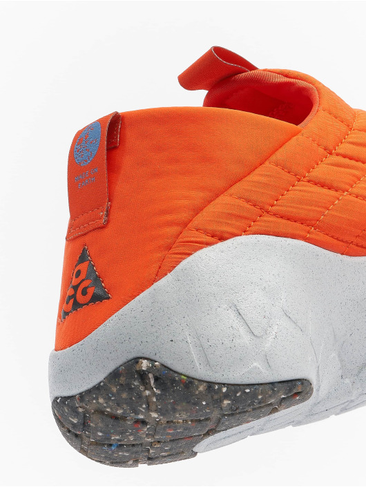 Nike Sneaker Acg Moc 3.5 arancio