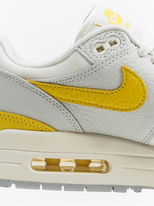 Nike Sneaker Air Max 1 grau