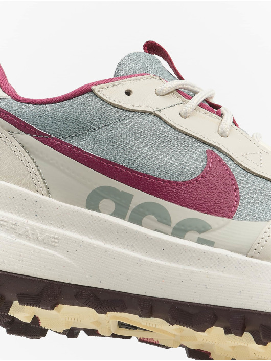 Nike Sneaker Acg Lowcate grau